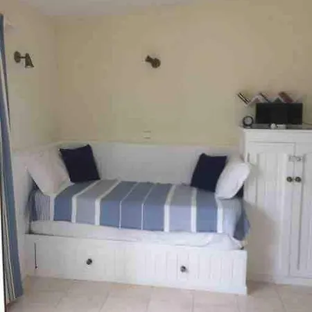 Casa Calma - A Delightful Ocean Front Retreat In * Burgau